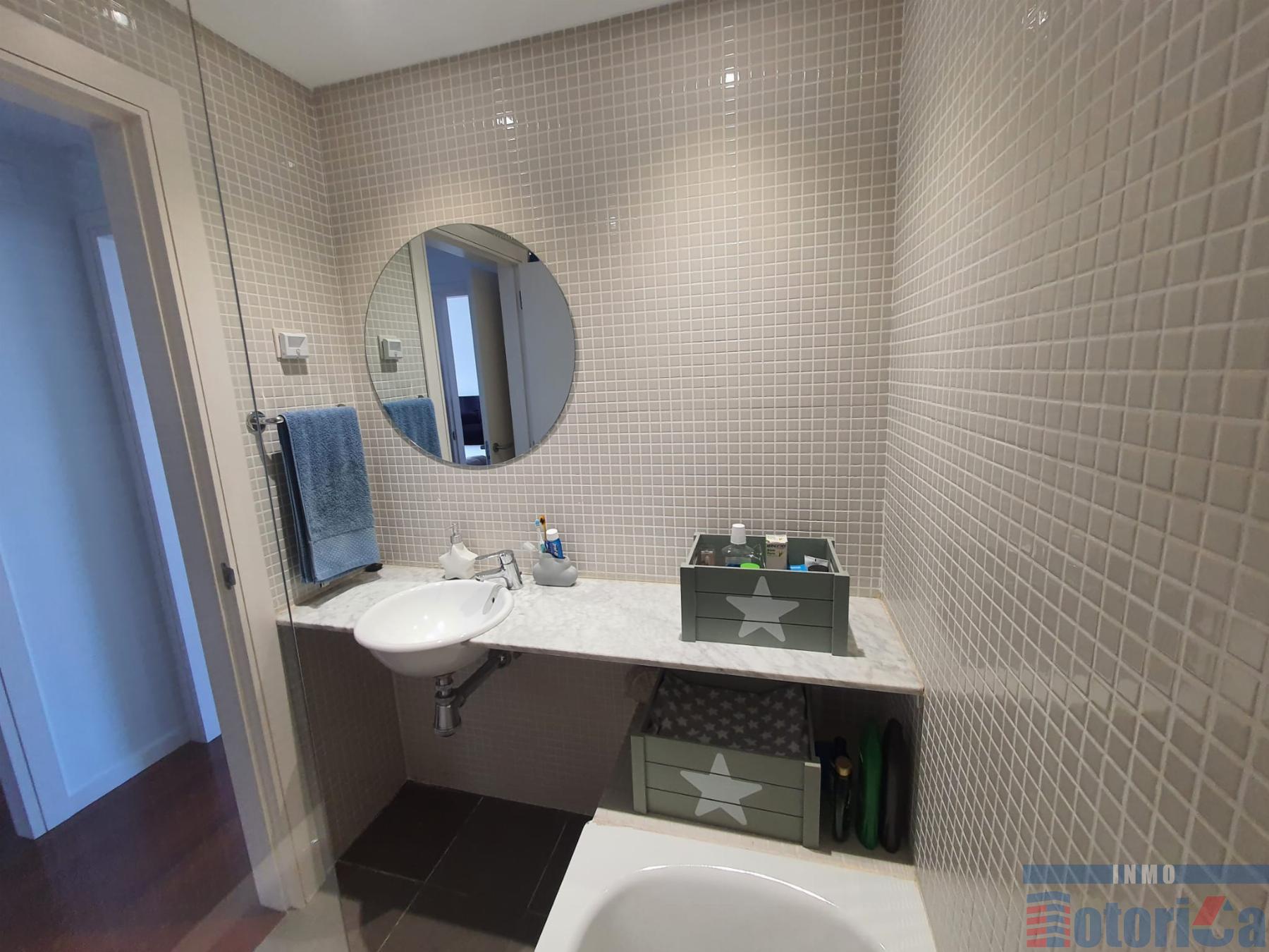 For sale of flat in Barakaldo