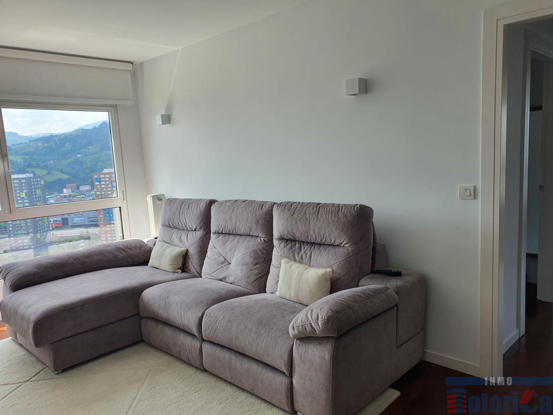 For sale of flat in Barakaldo