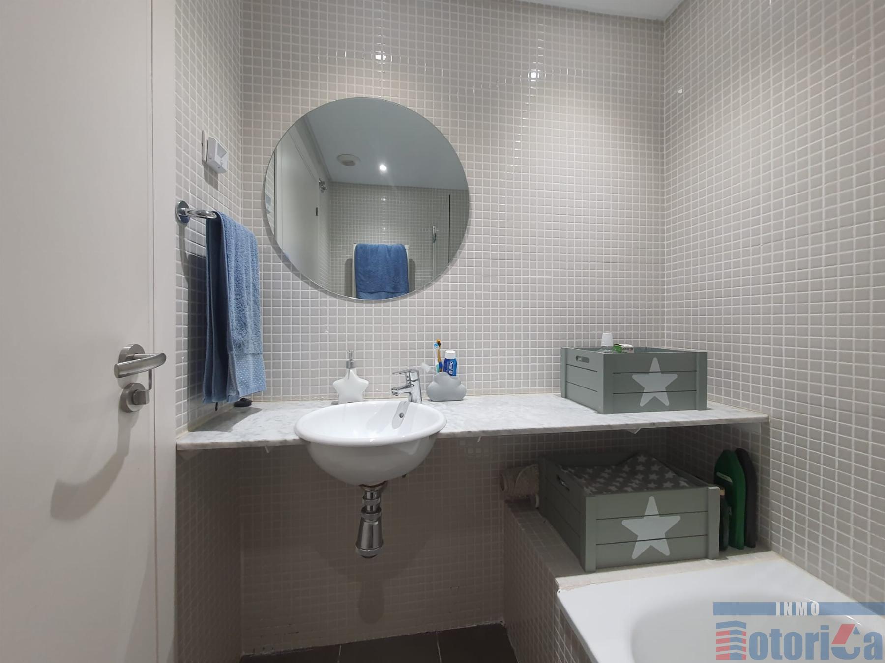 For sale of flat in Barakaldo