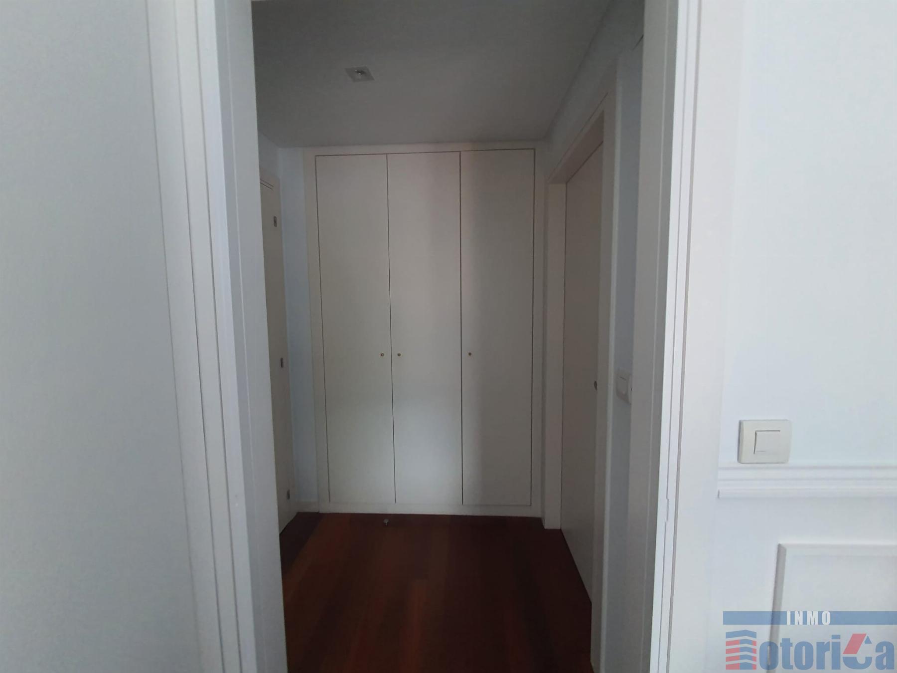 For sale of flat in Barakaldo