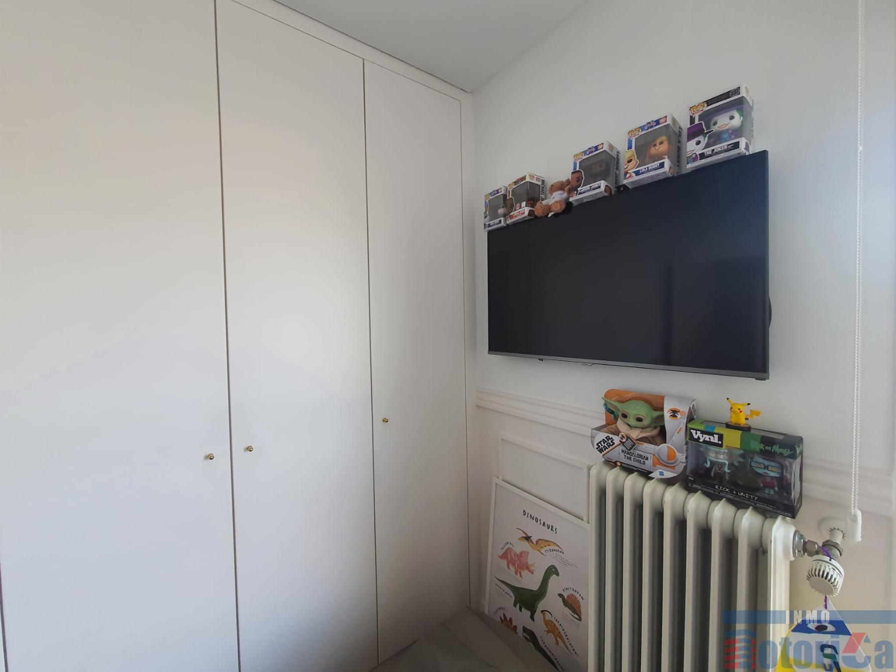 For sale of flat in Barakaldo