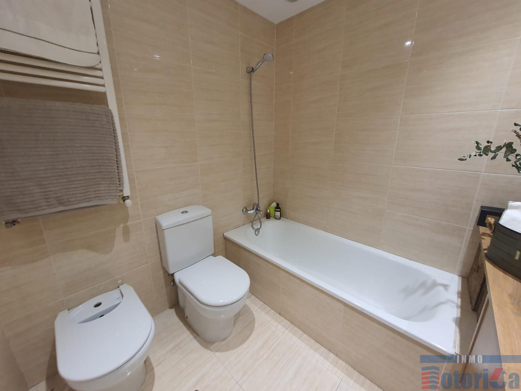 For sale of flat in Barakaldo