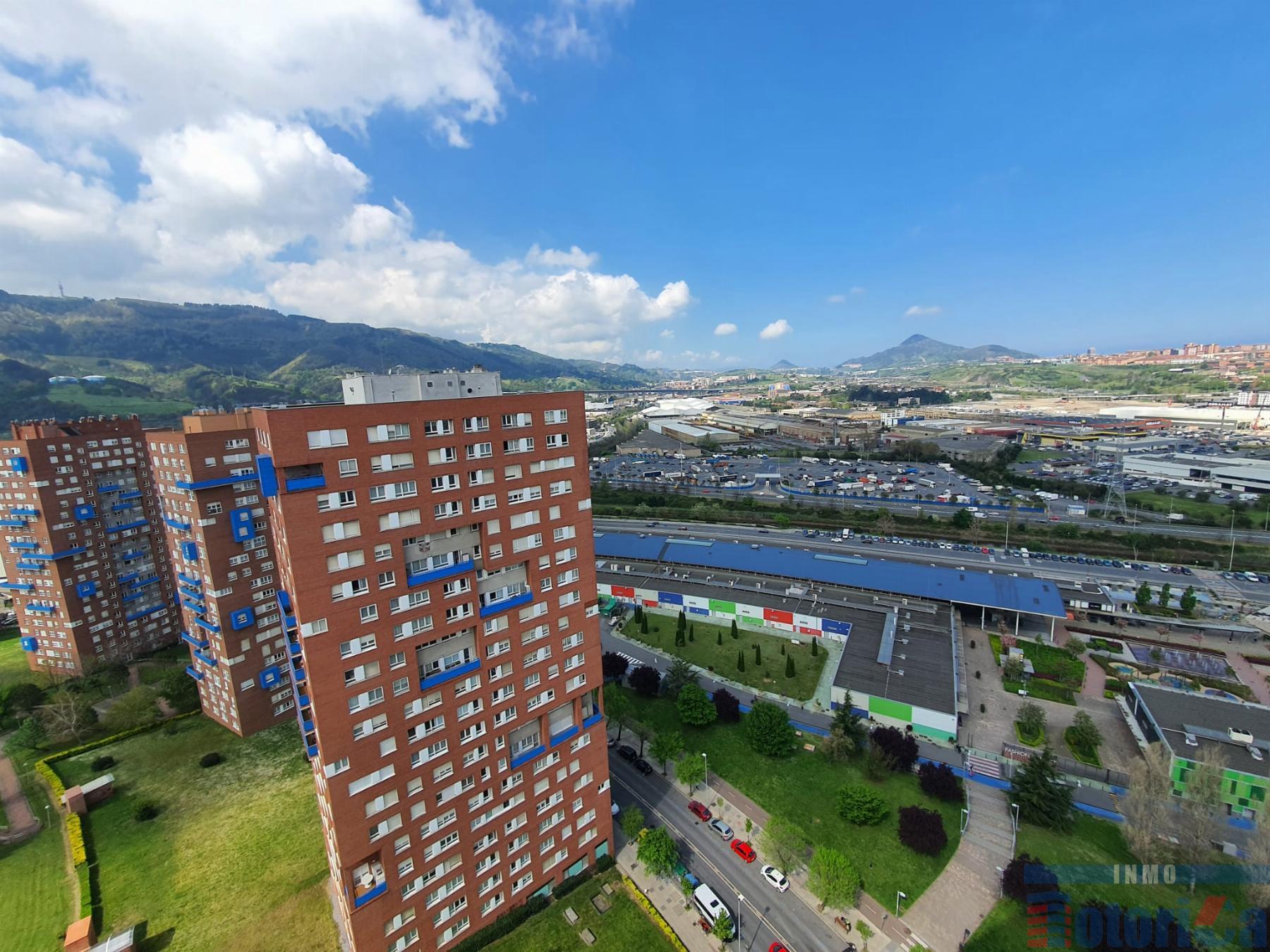 For sale of flat in Barakaldo