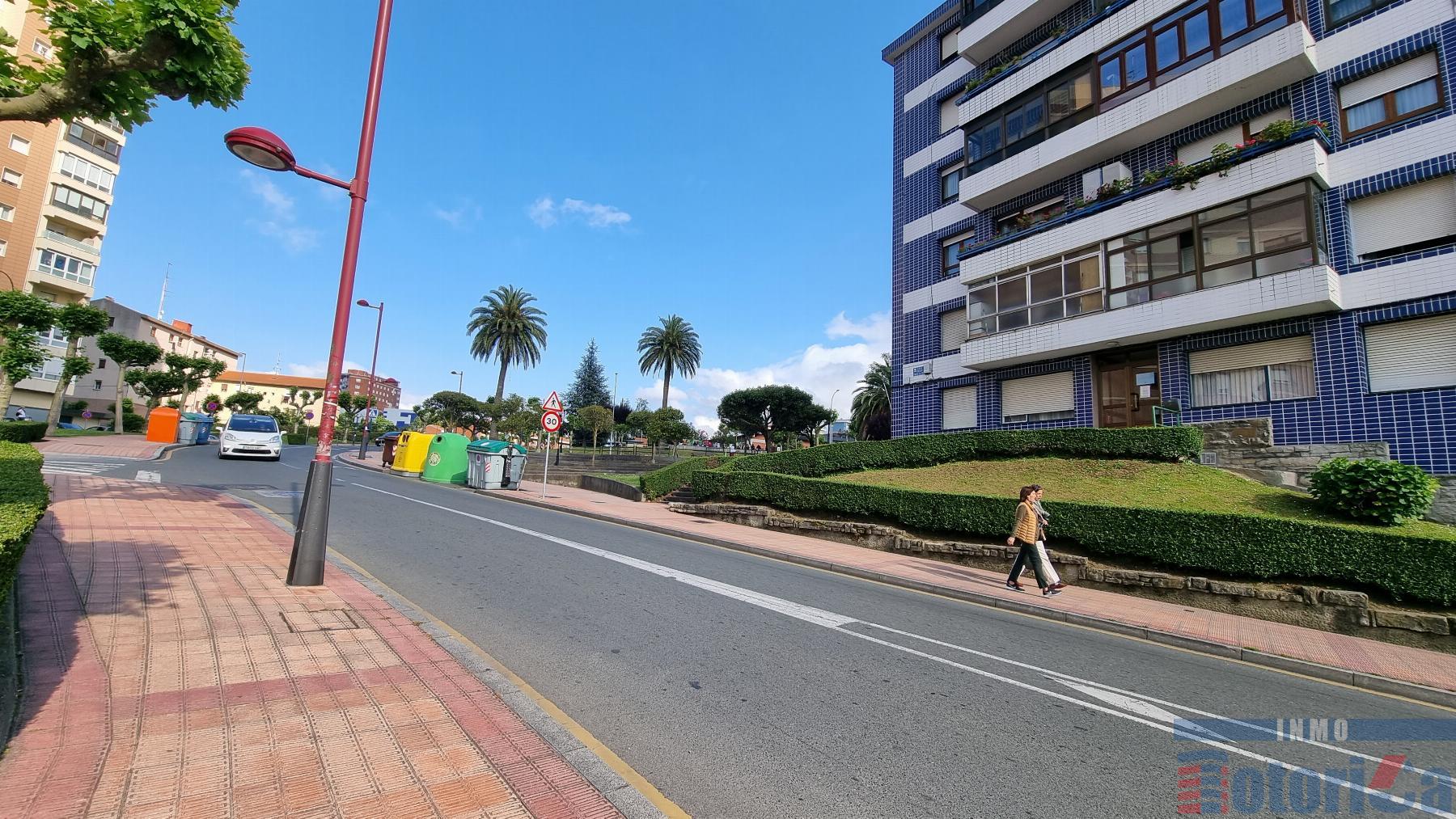 For sale of flat in Barakaldo