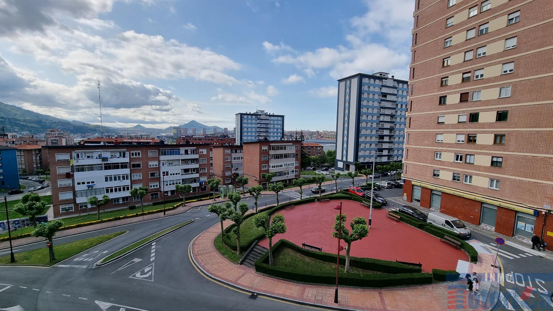 For sale of flat in Barakaldo