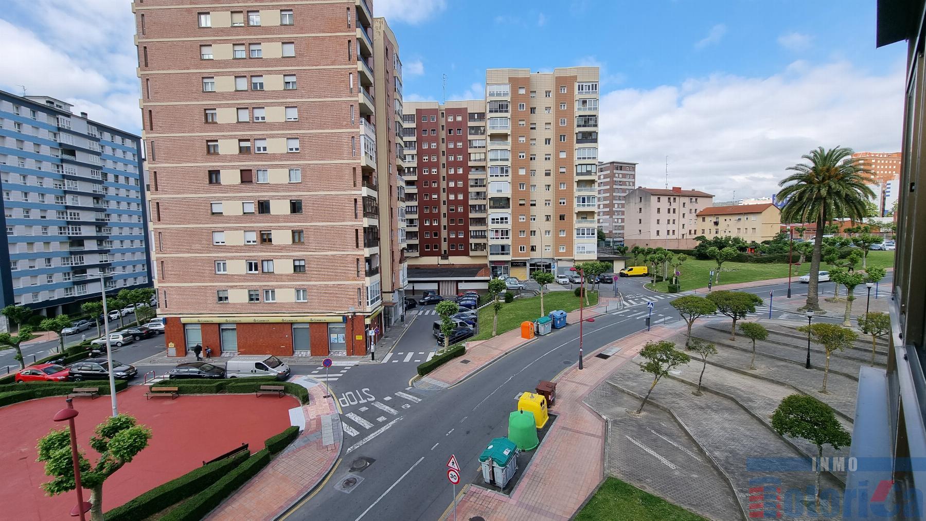 For sale of flat in Barakaldo