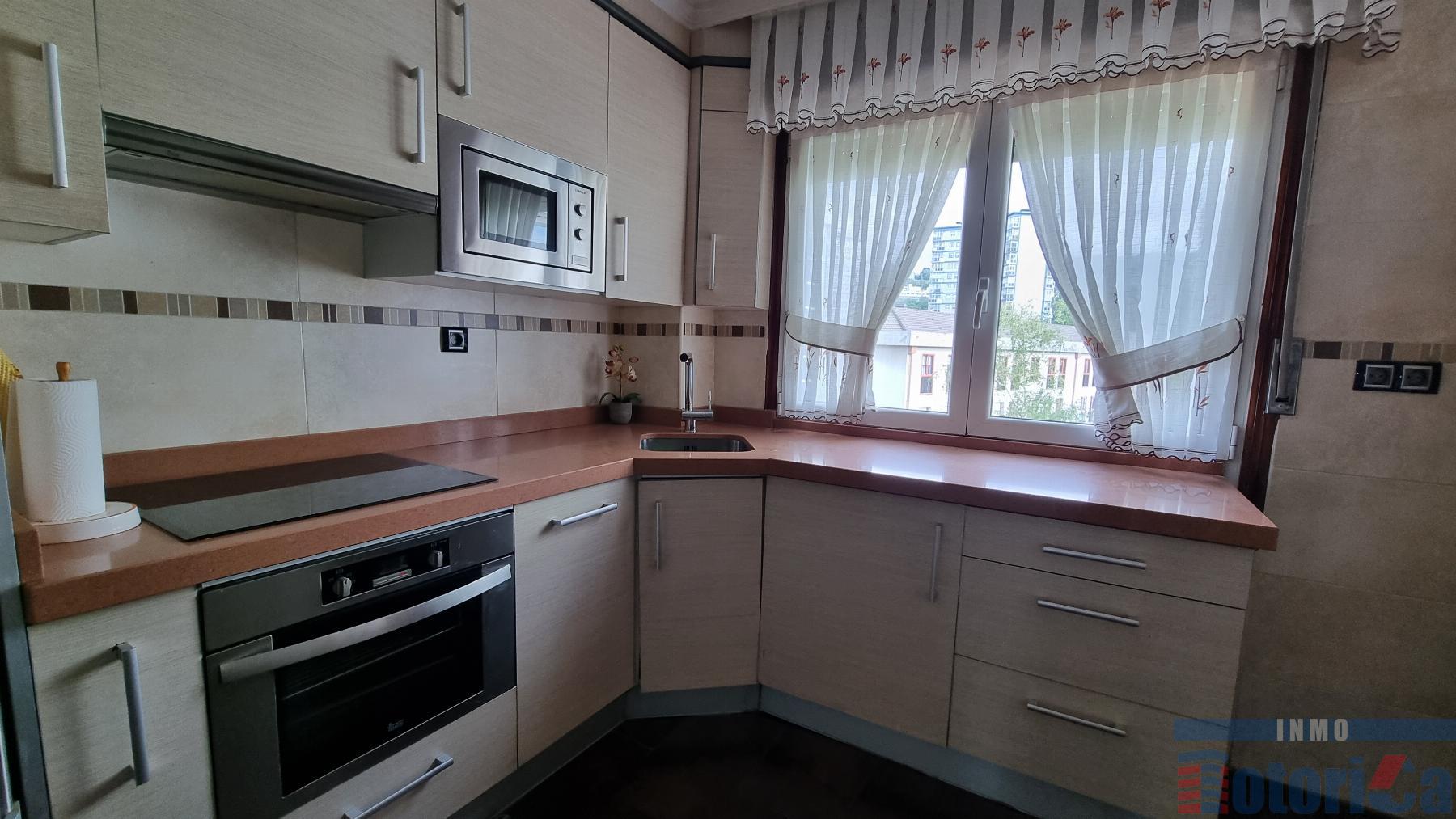 For sale of flat in Barakaldo
