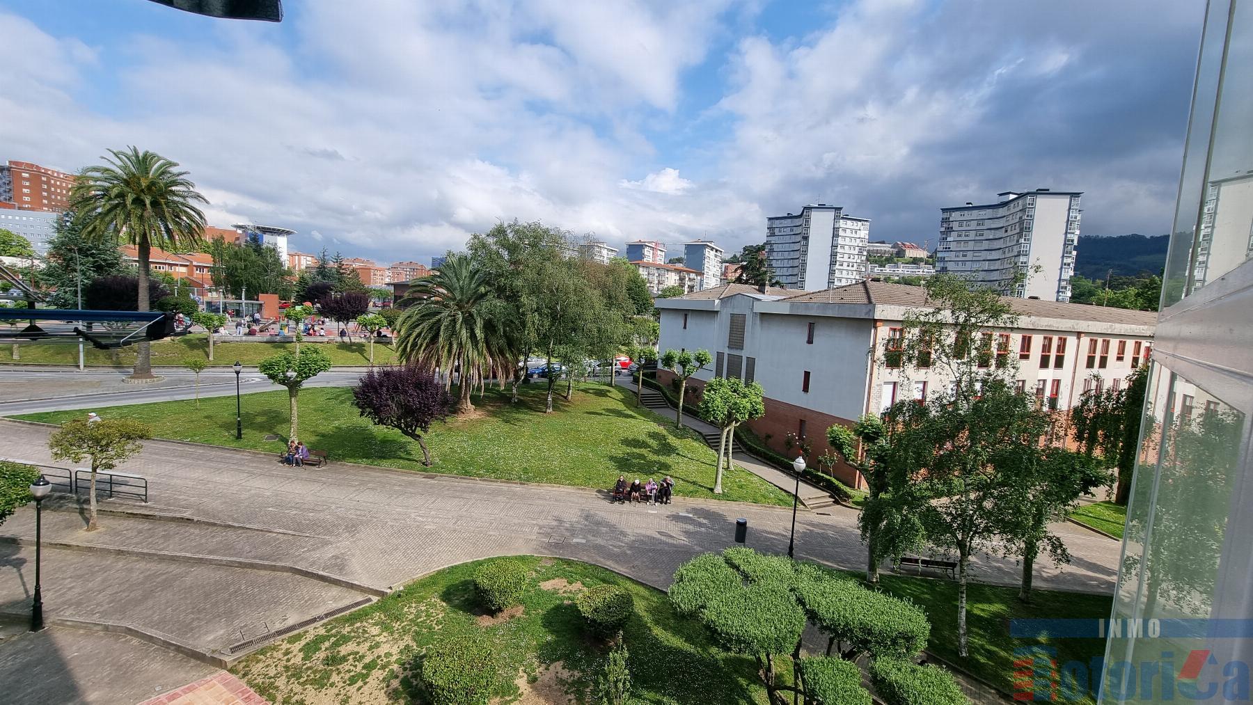 For sale of flat in Barakaldo
