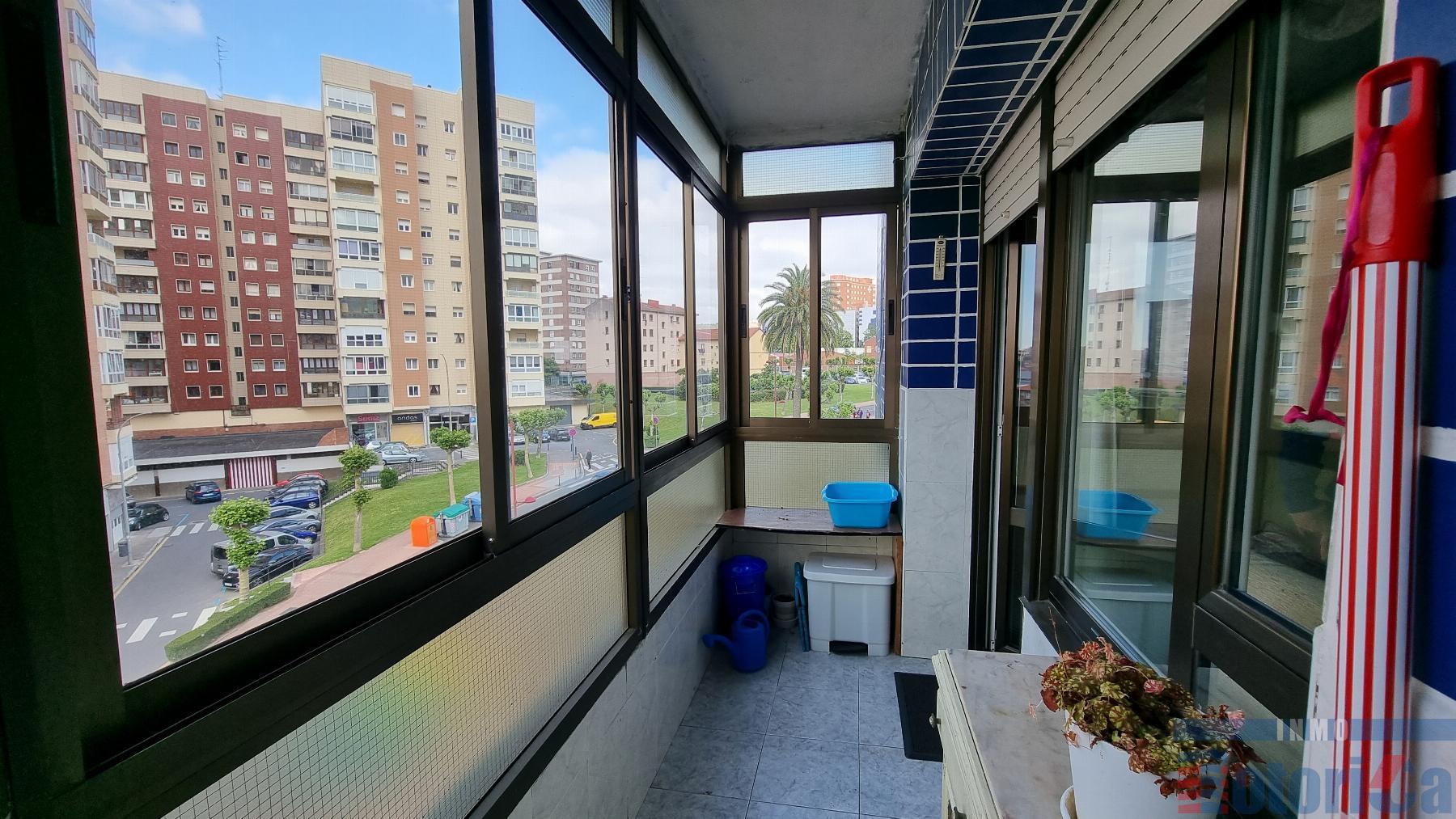 For sale of flat in Barakaldo