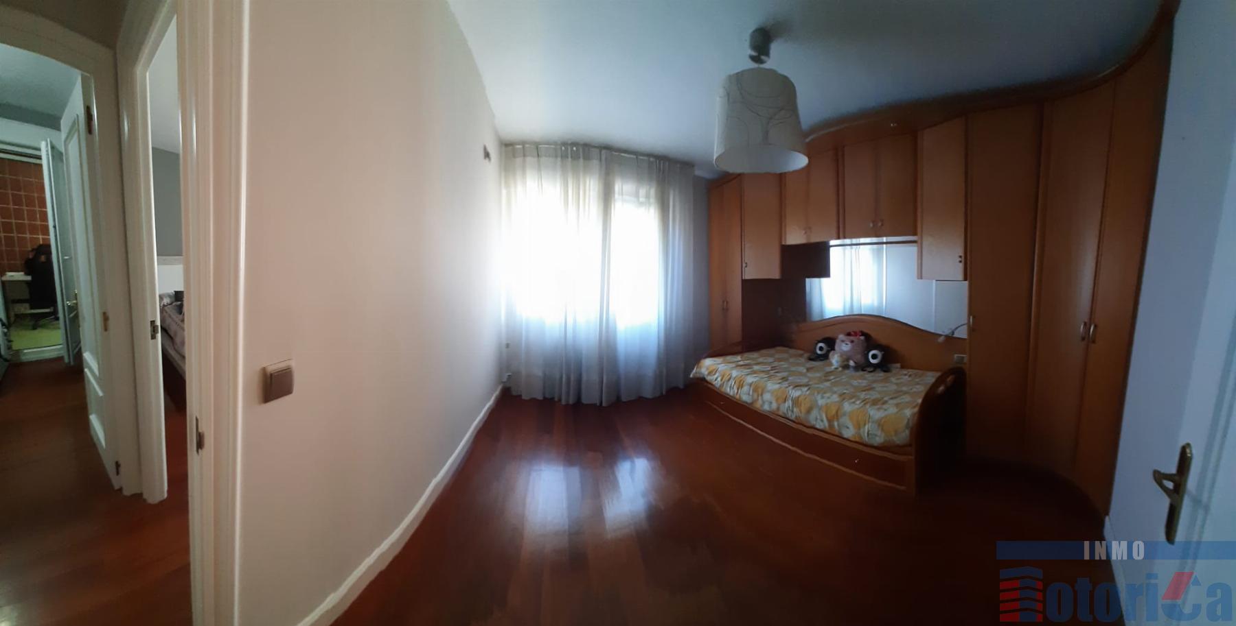 For sale of flat in Leioa