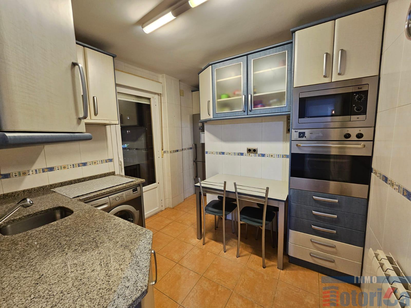 For sale of flat in Leioa