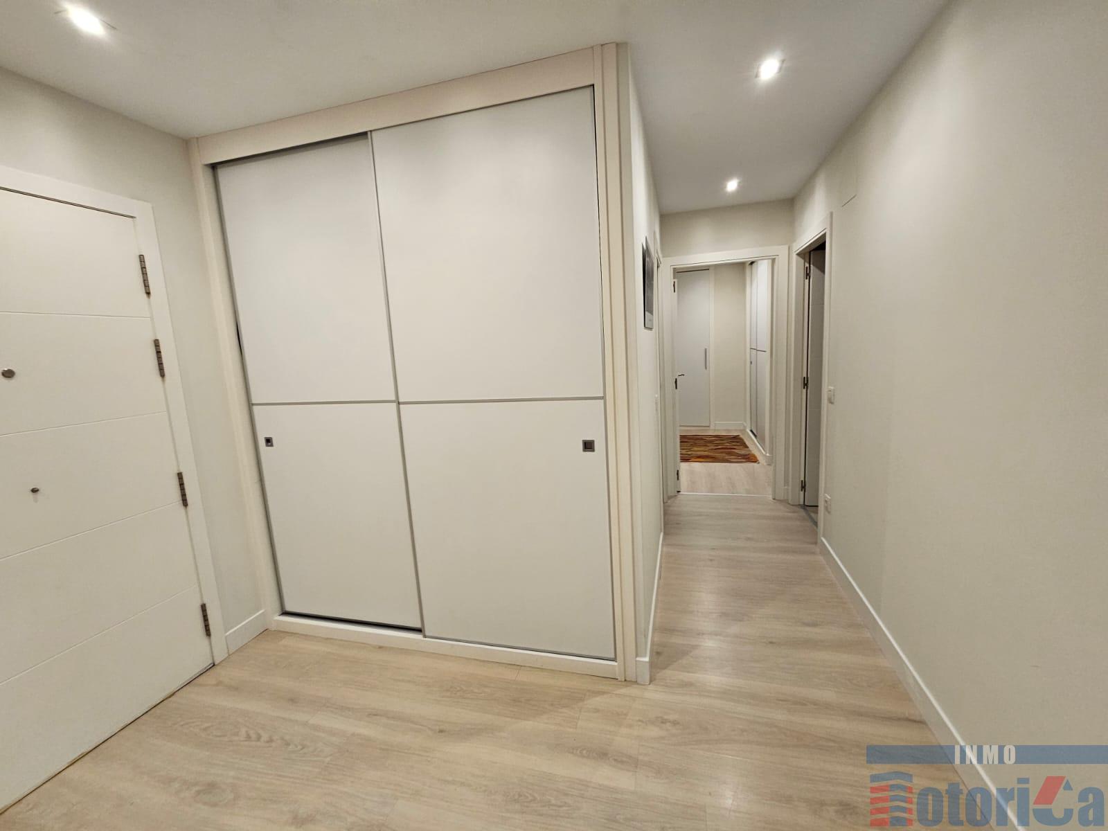 For sale of flat in Urduliz