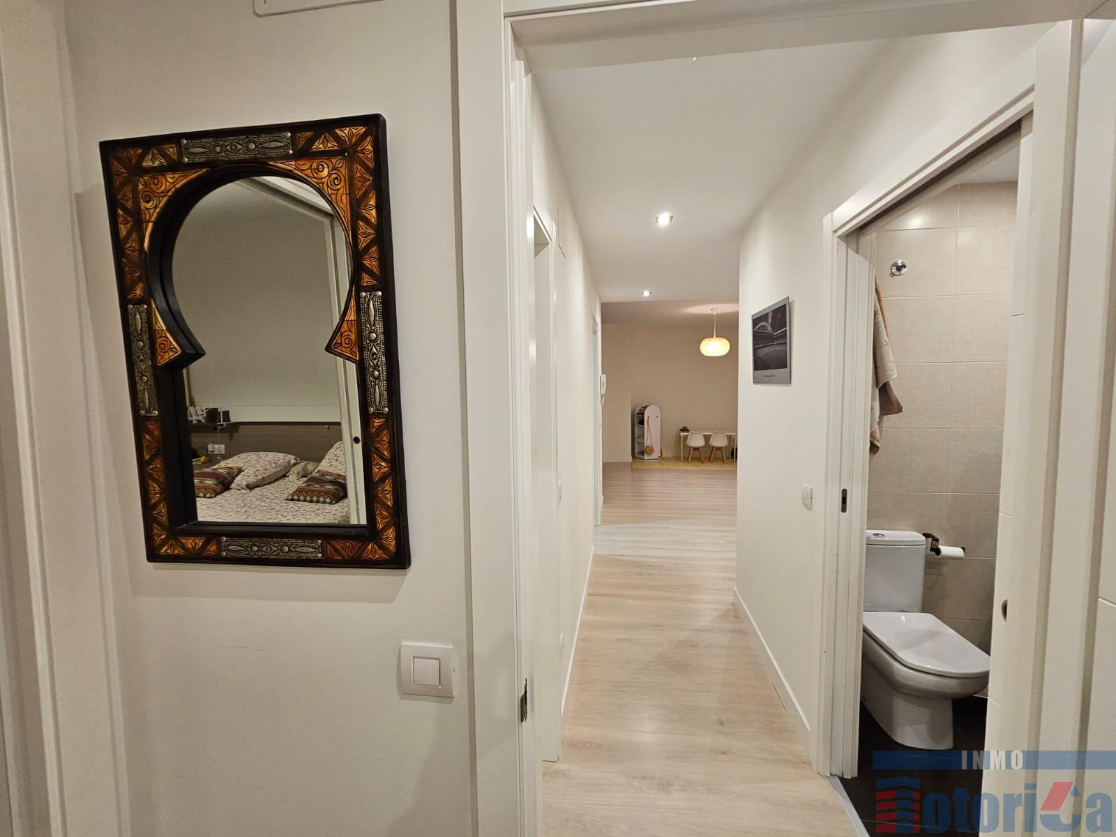 For sale of flat in Urduliz