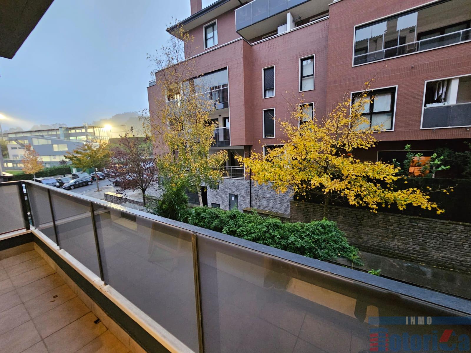For sale of flat in Urduliz