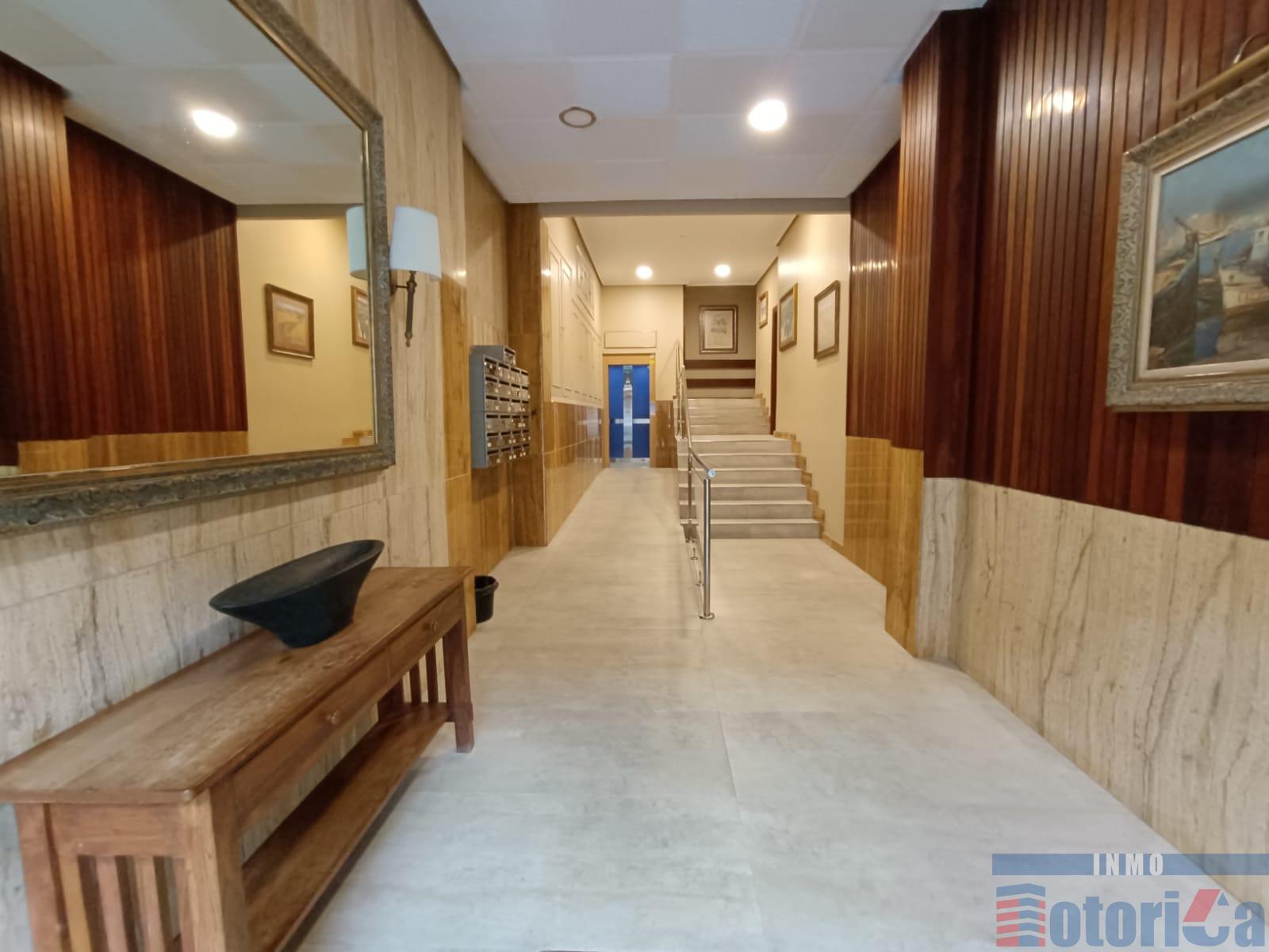 For sale of flat in Getxo