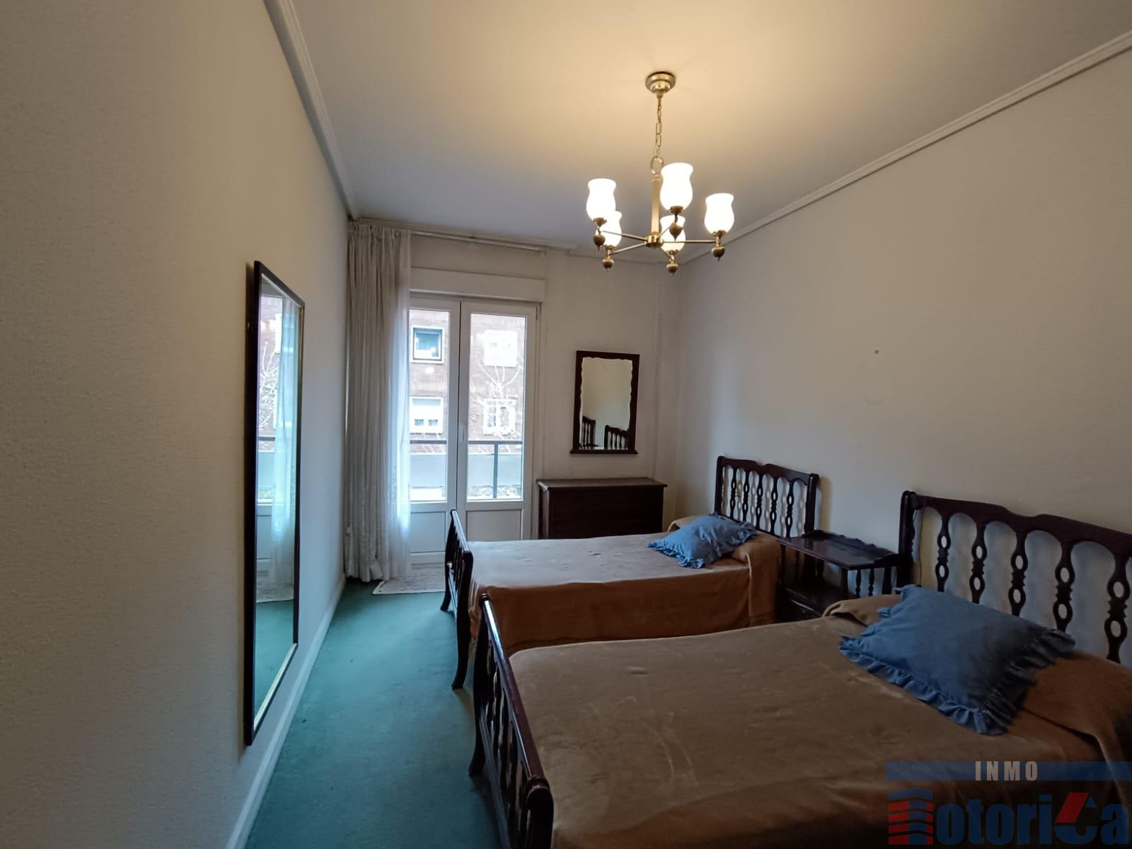 For sale of flat in Getxo