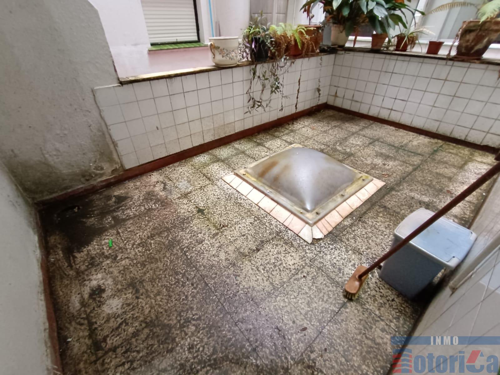 For sale of flat in Getxo