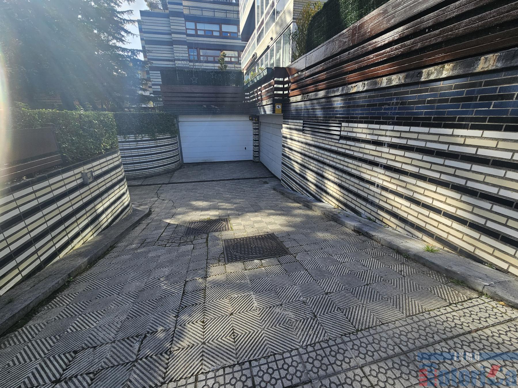For sale of flat in Getxo