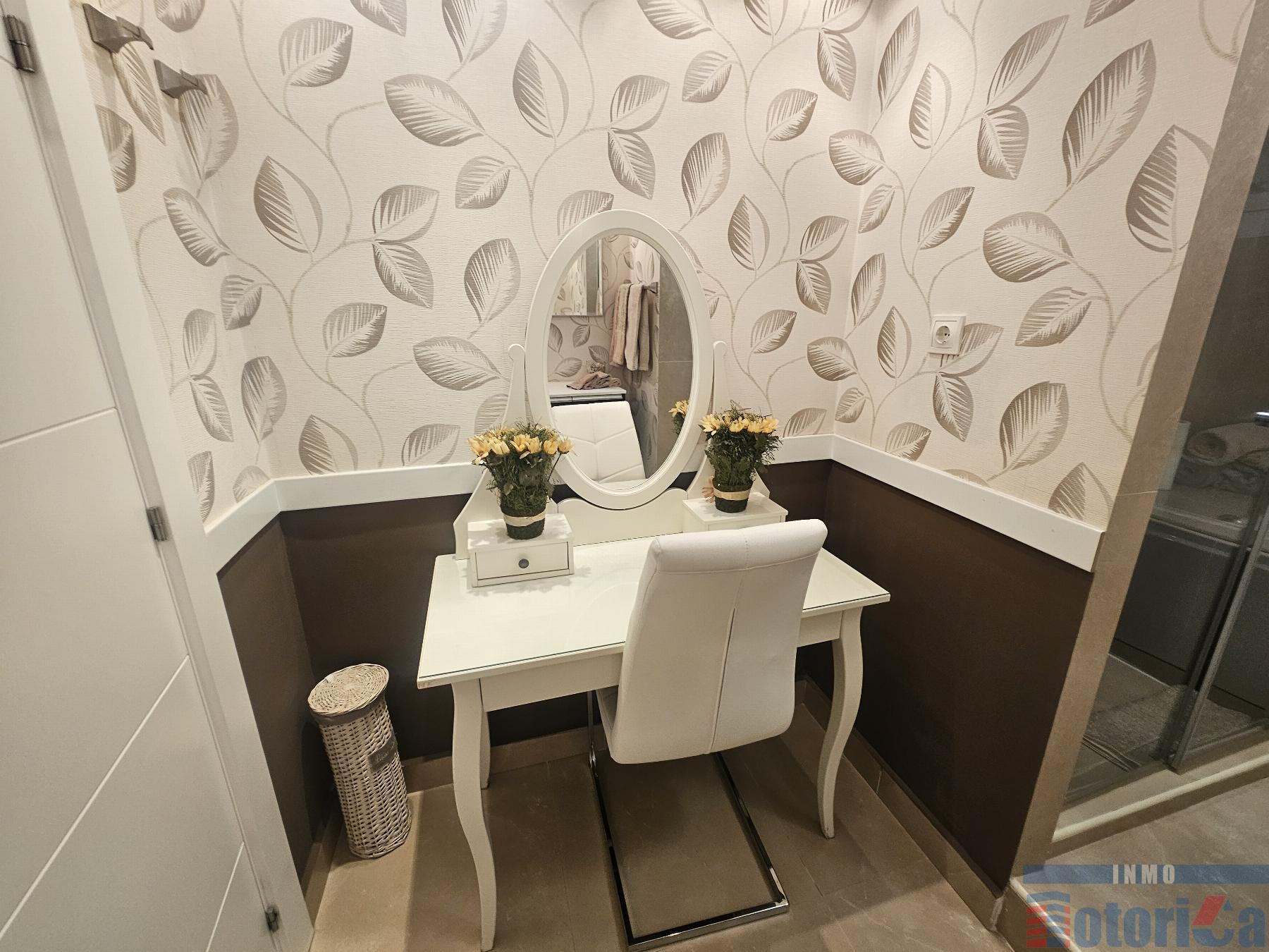 For sale of flat in Getxo