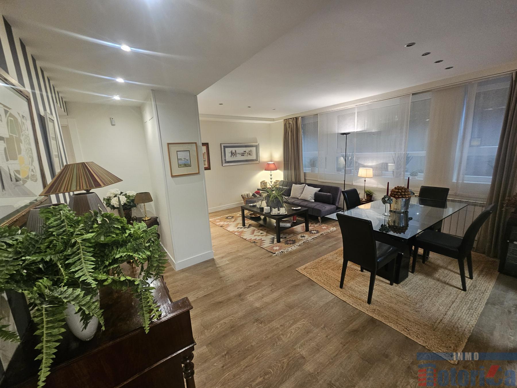 For sale of flat in Getxo
