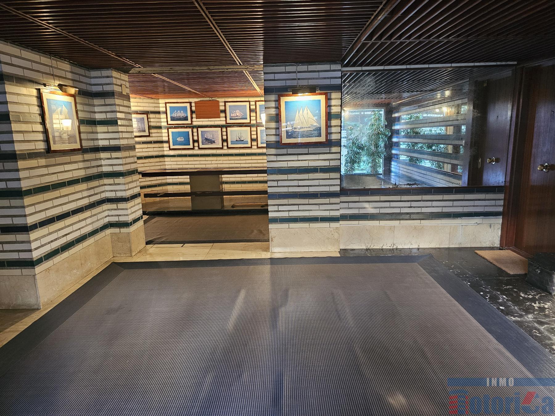 For sale of flat in Getxo