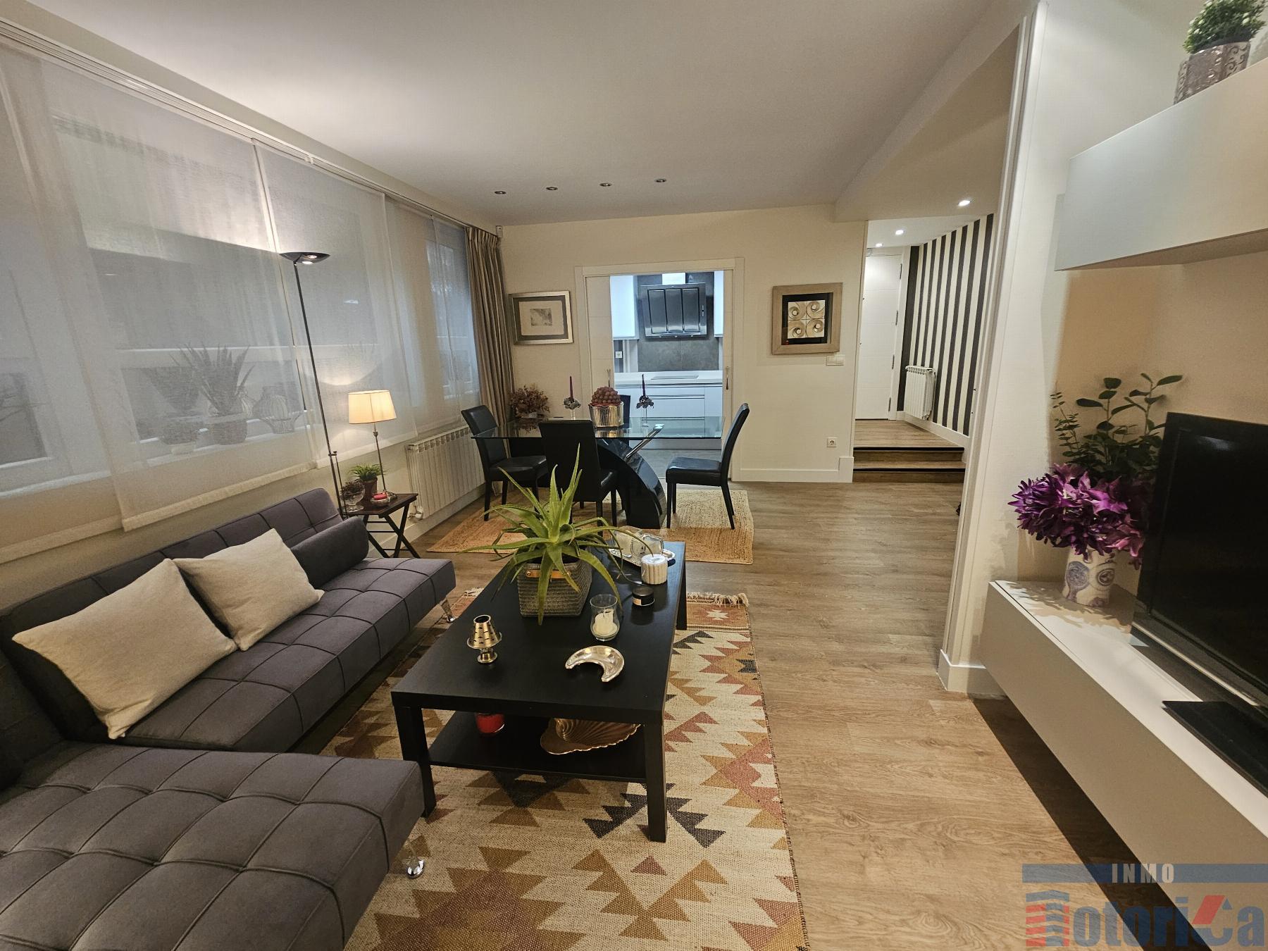 For sale of flat in Getxo