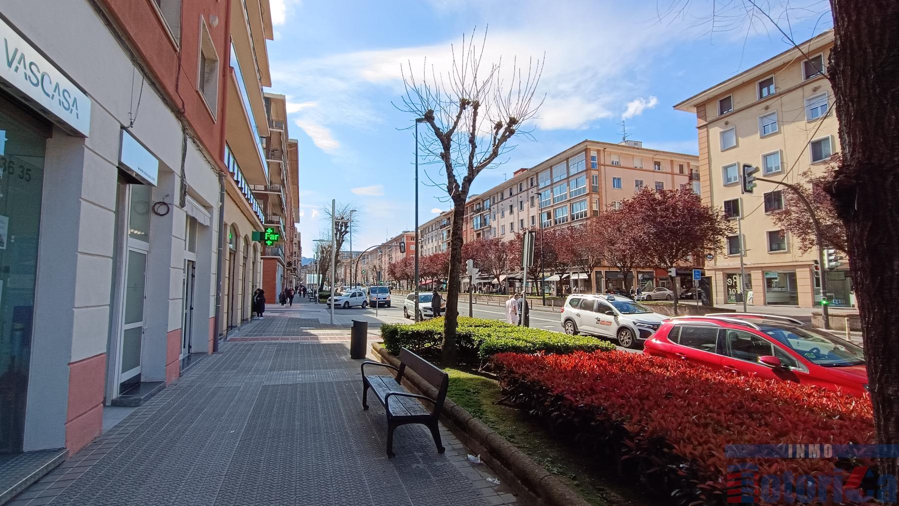 For sale of commercial in Bilbao