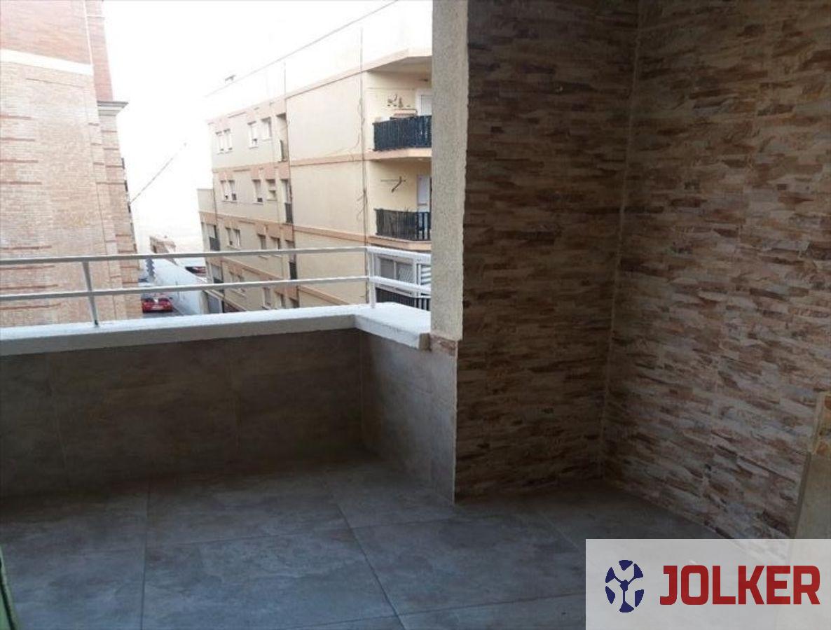 For sale of flat in Burriana