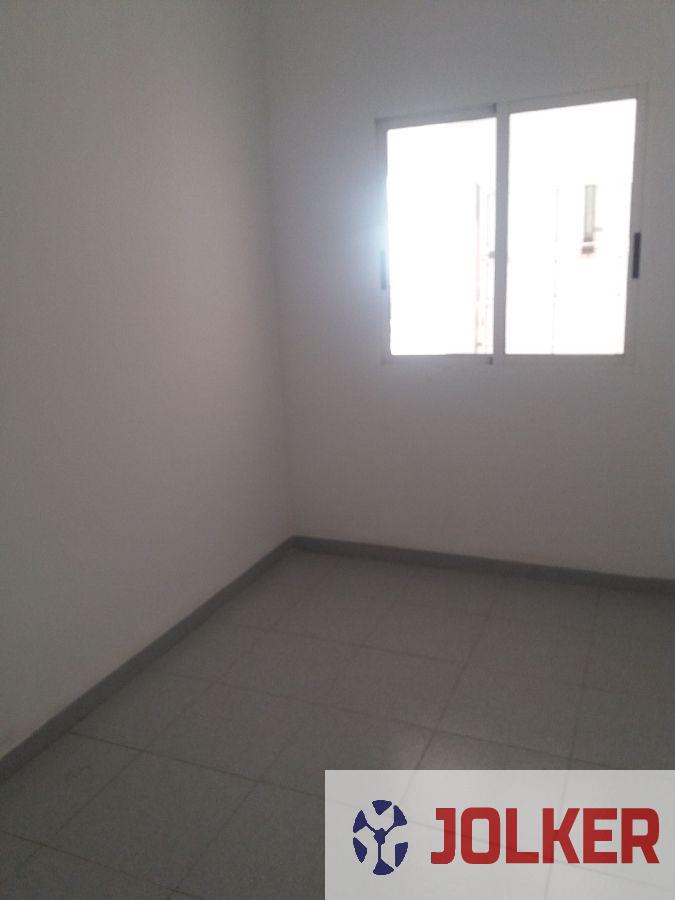 For sale of flat in Burriana