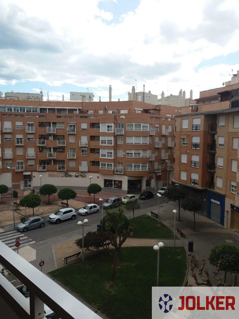 For sale of flat in Burriana