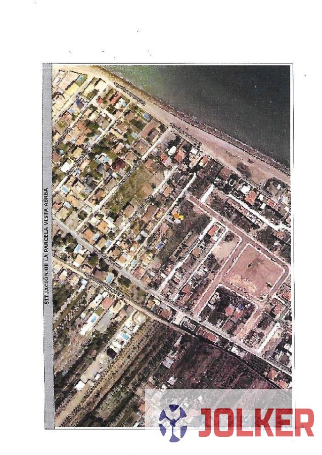 For sale of land in Burriana