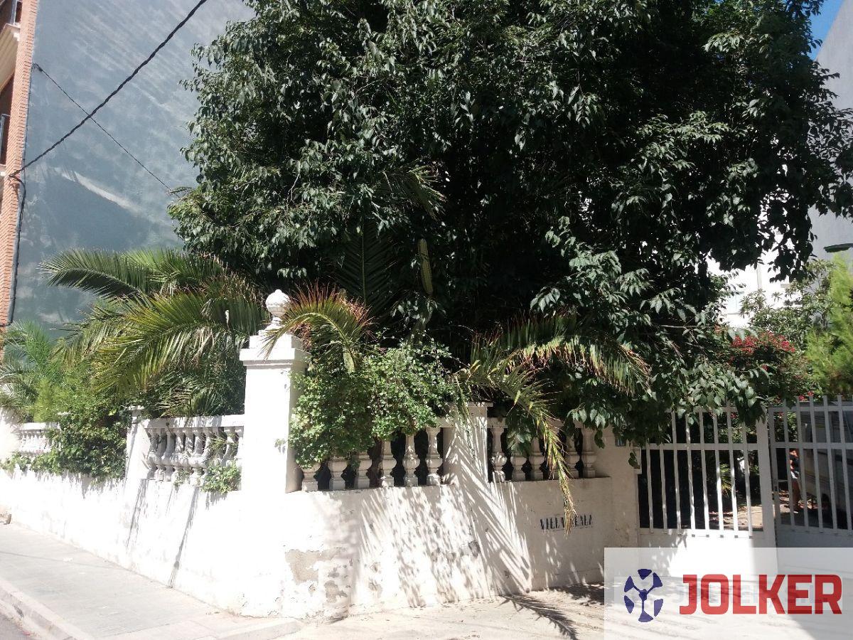 For sale of land in Burriana