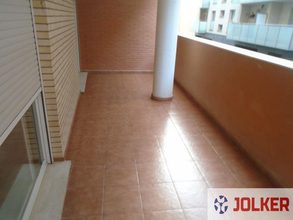 For sale of flat in Almazora