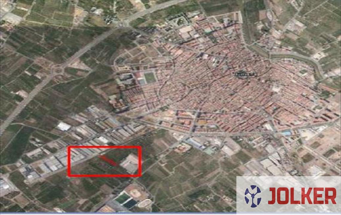 For sale of land in Burriana