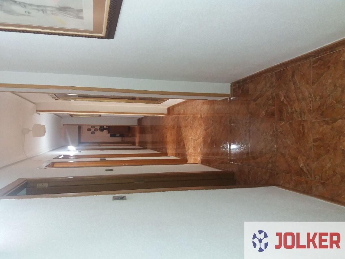 For sale of flat in Burriana