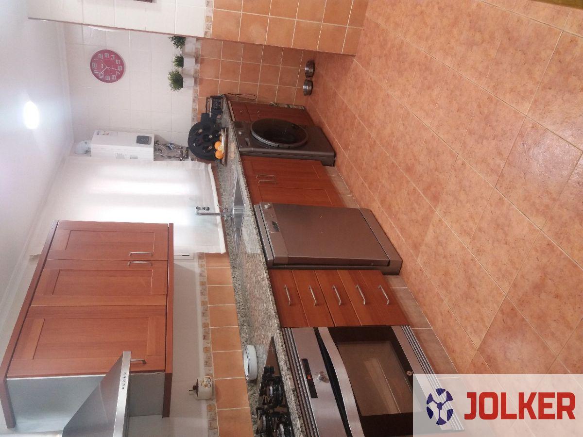 For sale of flat in Burriana