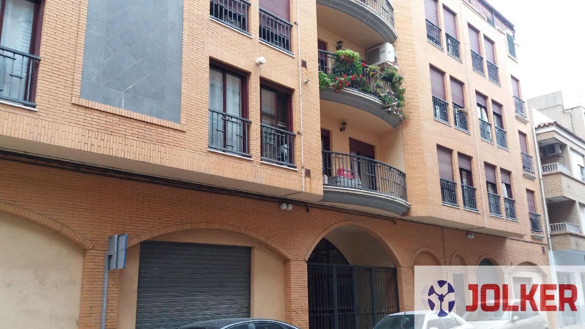 Venta de local comercial en Almazora