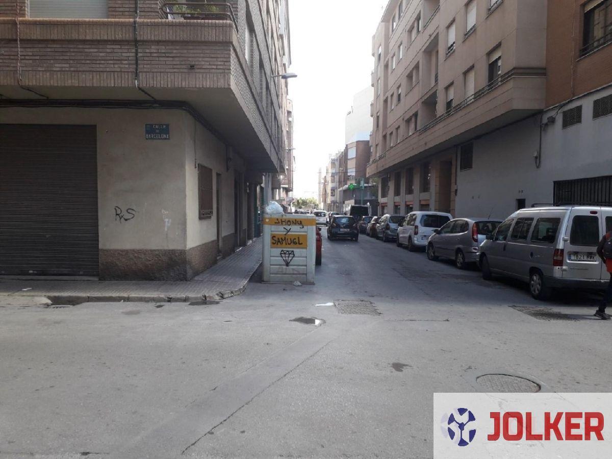 Venta de local comercial en Almazora