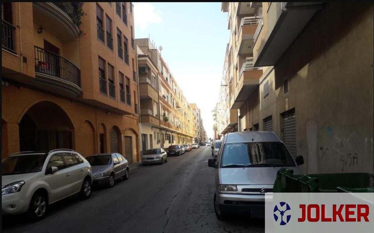 For sale of commercial in Almazora