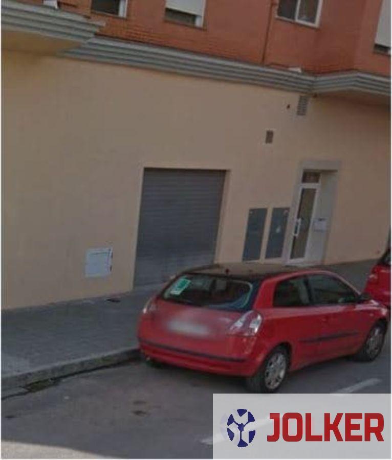 For sale of commercial in Burriana