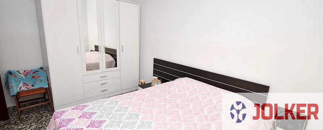 For sale of flat in Burriana