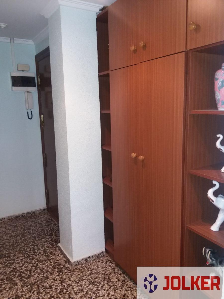 For sale of flat in Burriana