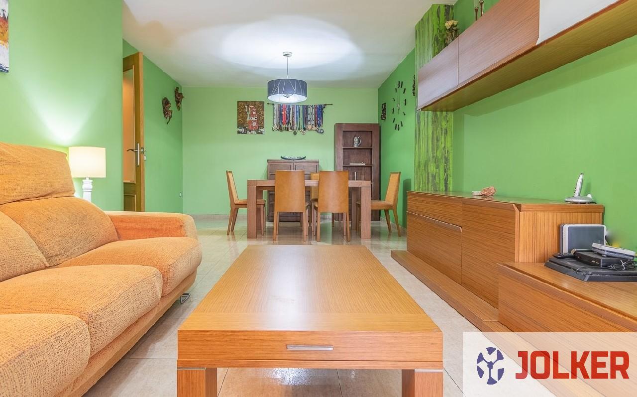 For sale of flat in Burriana