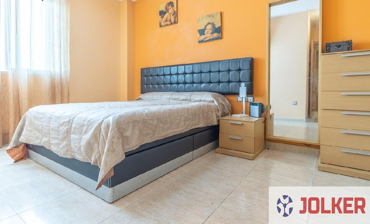 For sale of flat in Burriana