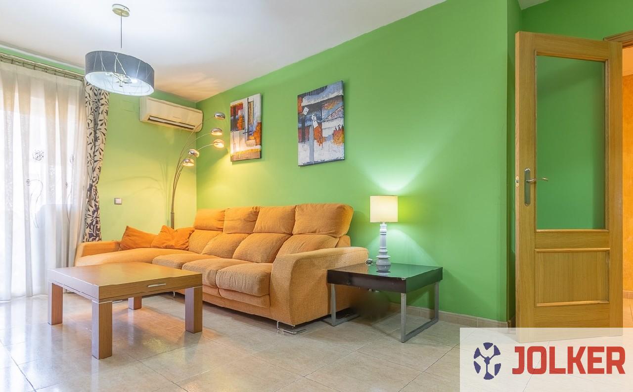 For sale of flat in Burriana