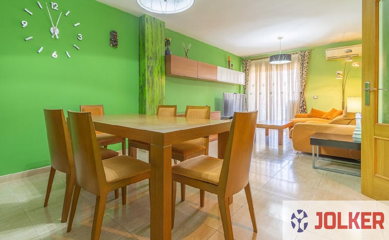 For sale of flat in Burriana
