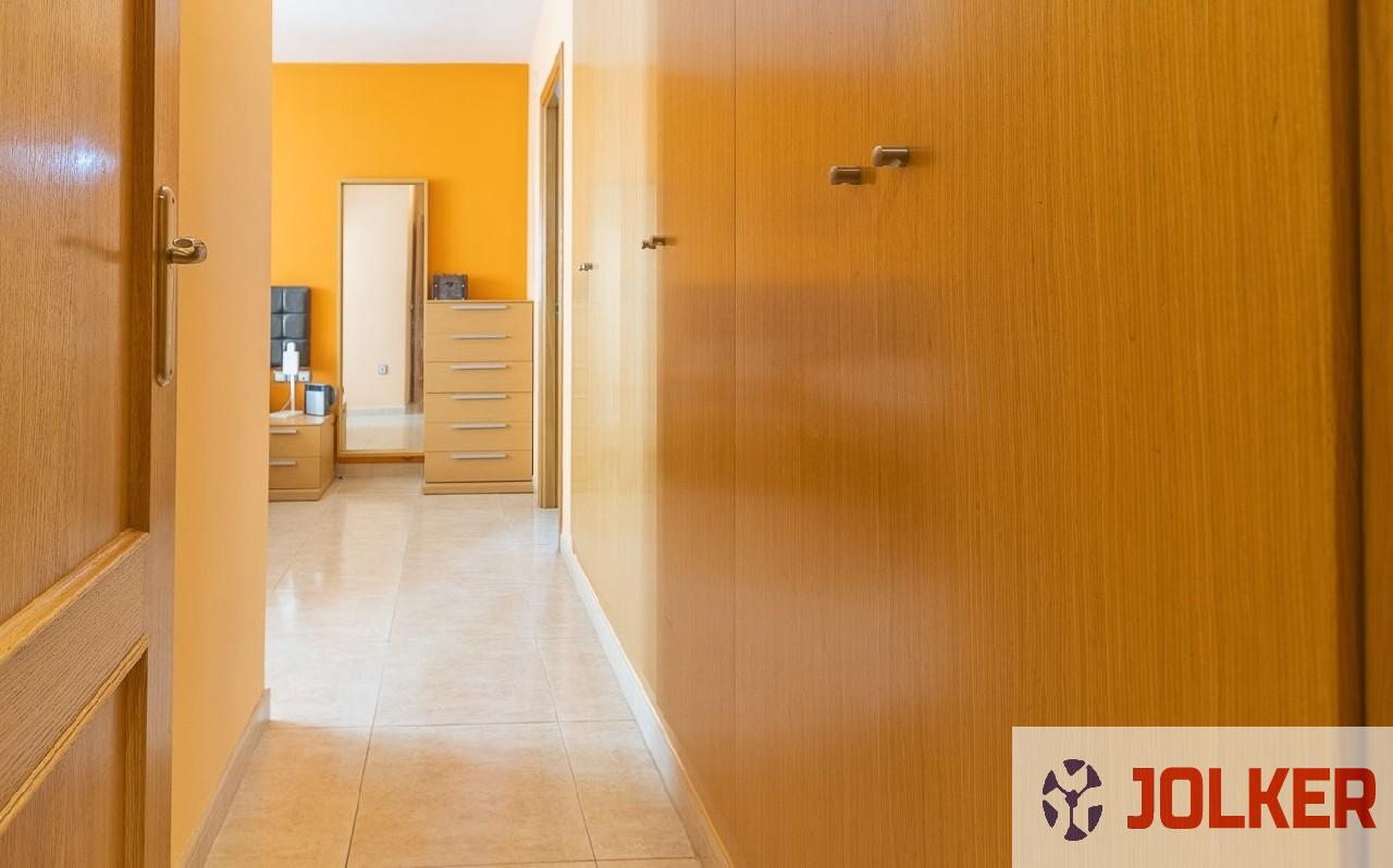 For sale of flat in Burriana