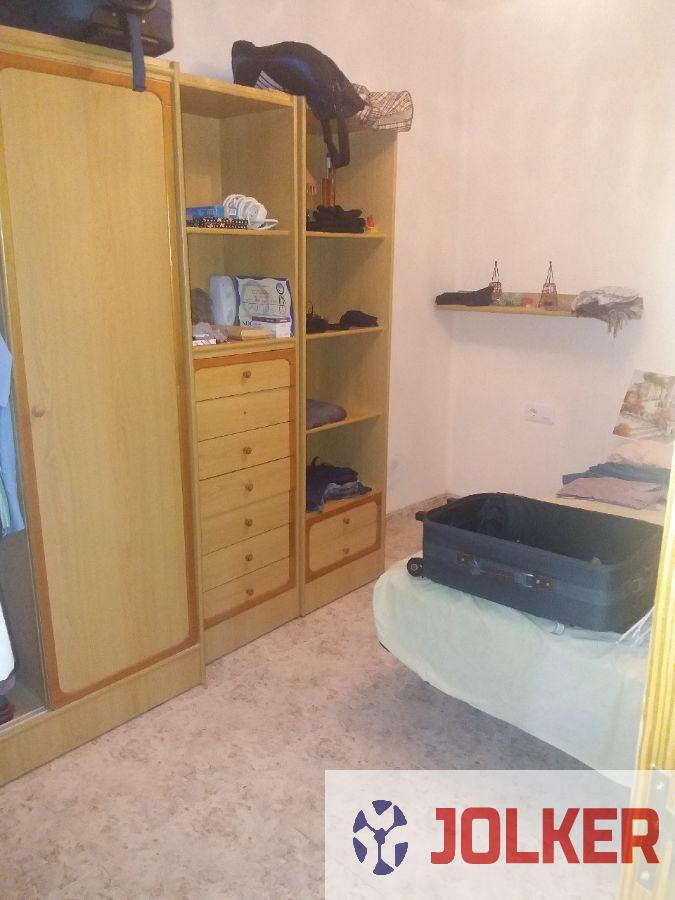 For sale of flat in Burriana