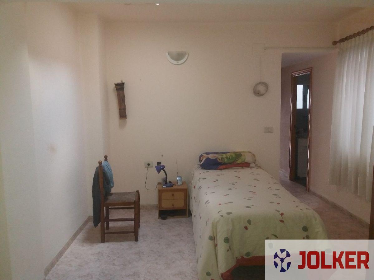 For sale of flat in Burriana