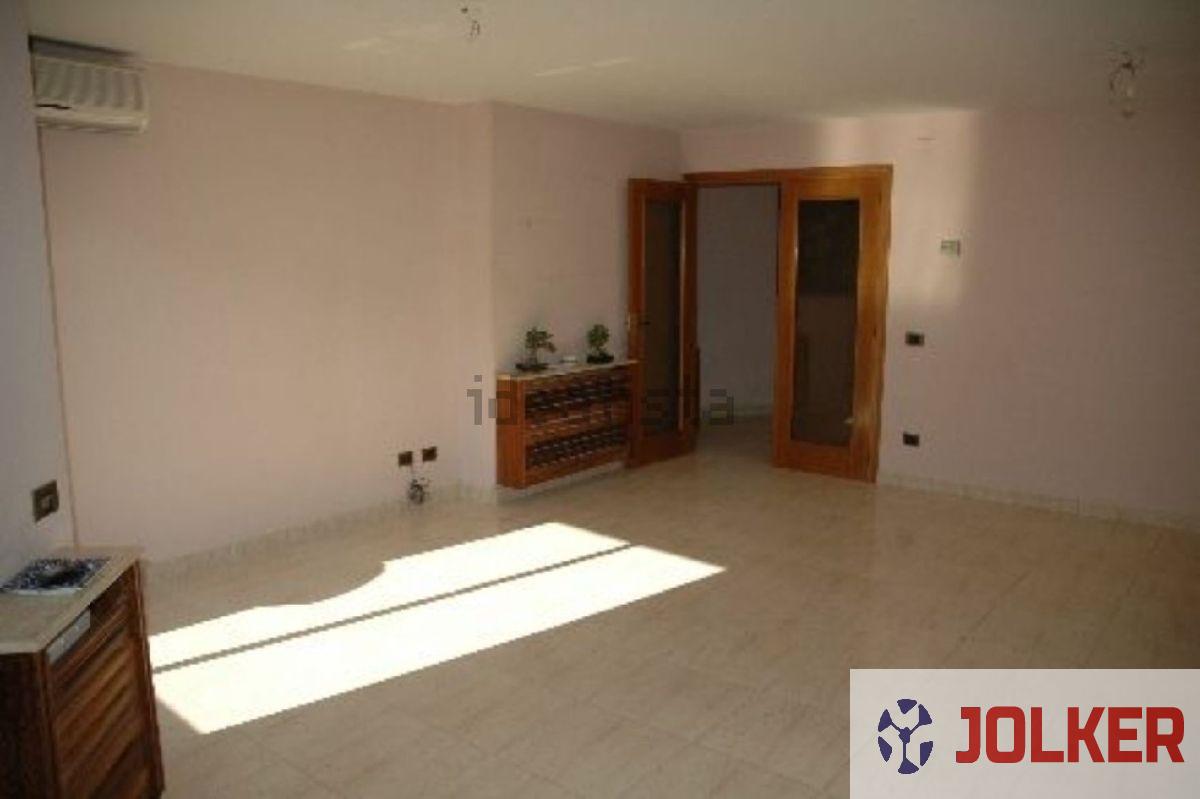 For sale of flat in Burriana